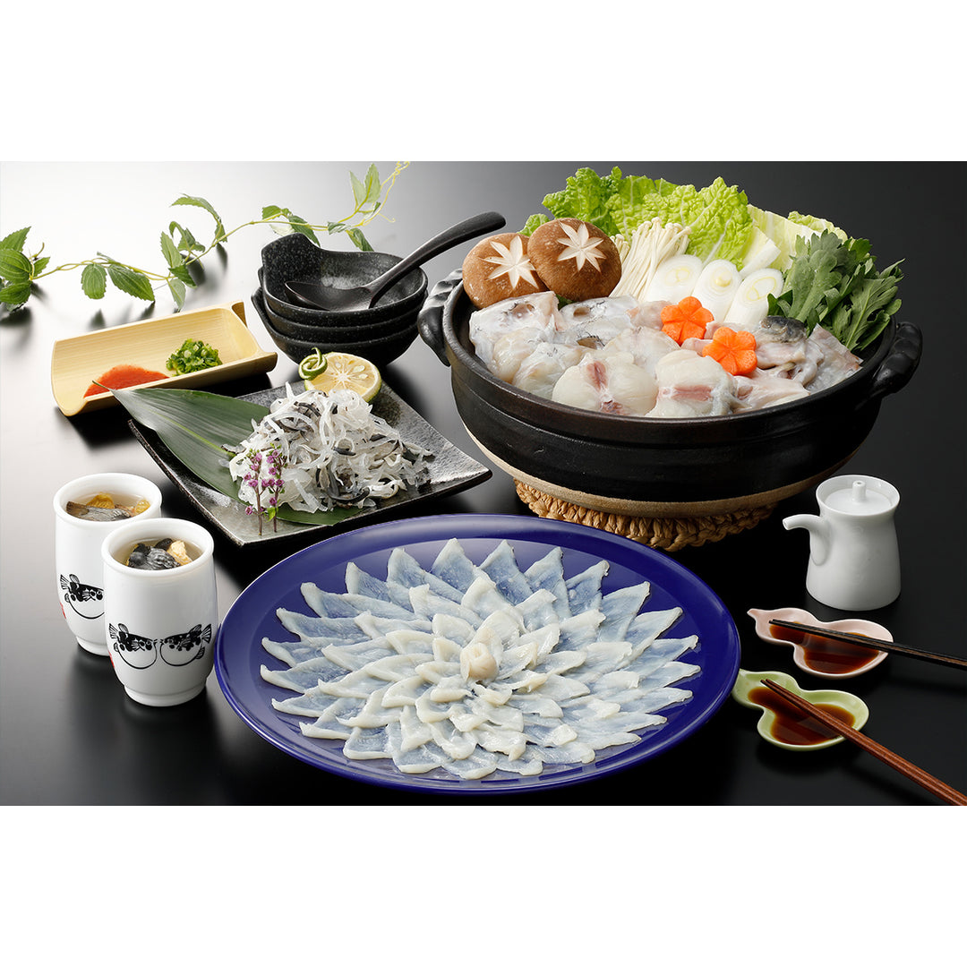 メーカー直送品 とらふく料理セット 〈FR-100F12Z〉 食品 グルメ 産地直送品 お年賀 成人式内祝 とらふぐ料理セット（27cm皿3人前）冷蔵 朝獲れ活締め ふぐ フグ 刺身 ふぐ刺し ふぐ鍋 お歳暮 ギフト お取り寄せグルメ 山口県 |  やまぐち旬彩 海峡本舗